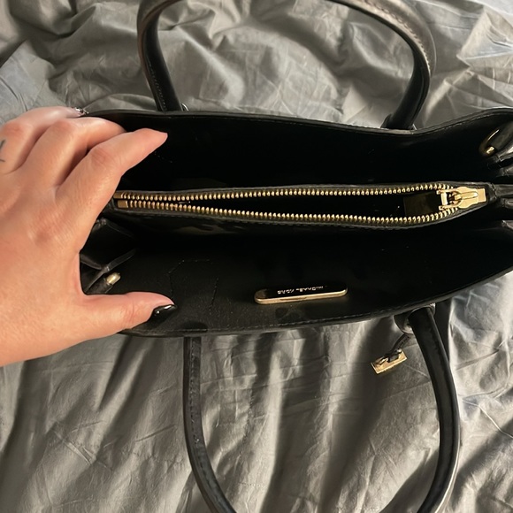 Purse - Picture 2 of 6